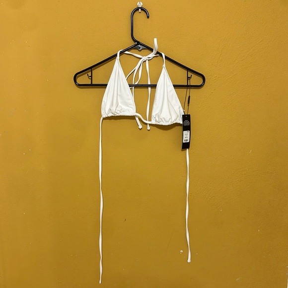 White bikini top - Picture 1 of 2